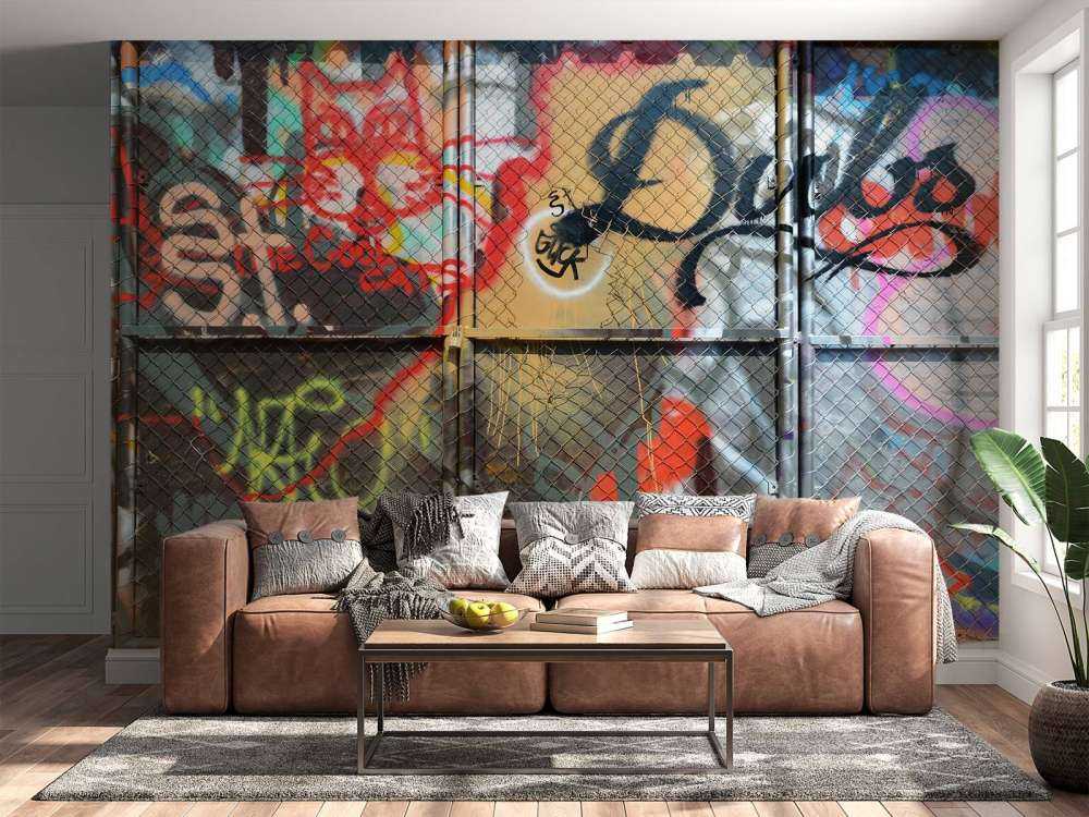 Graffiti auf Stahltüren