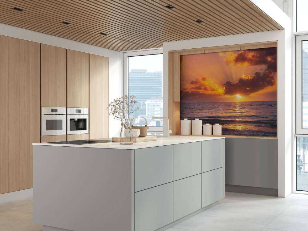 Schöner orangefarbener Sonnenuntergang