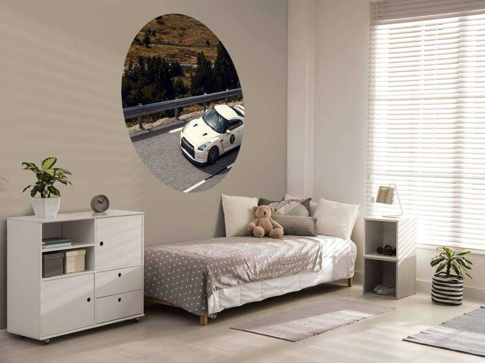 Nissan GT-R auf Bergstraße