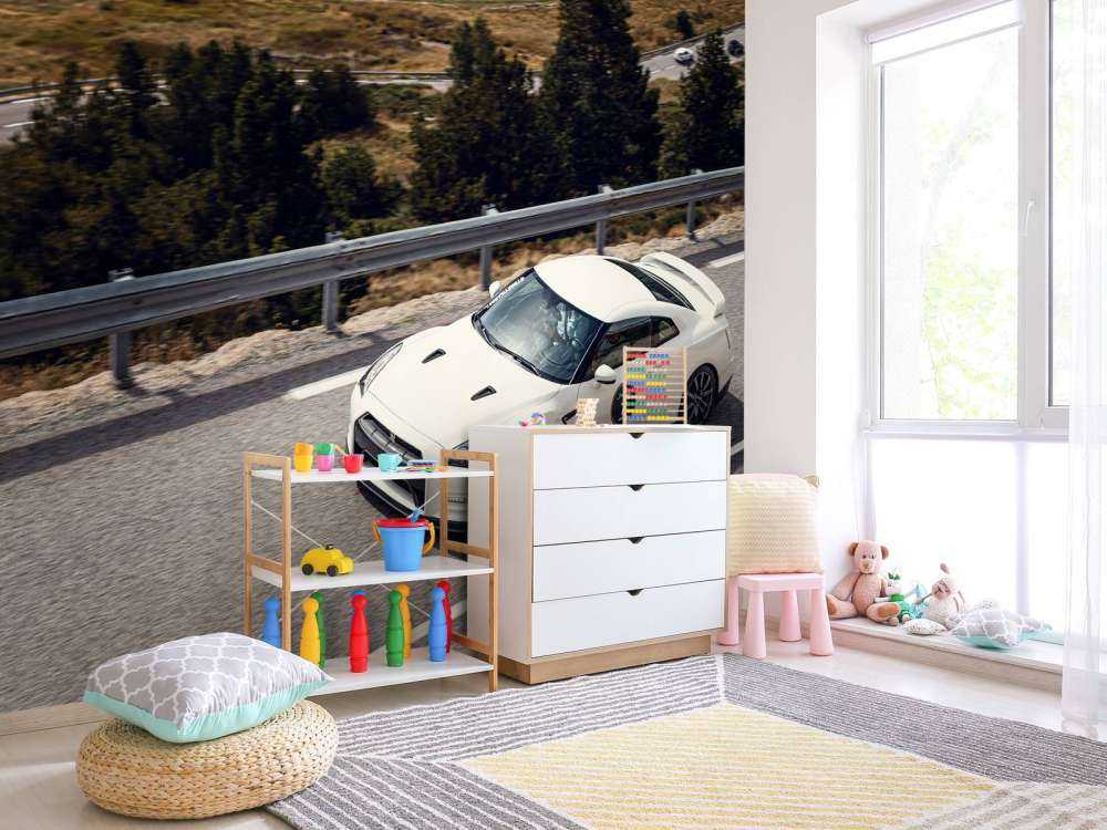 Nissan GT-R auf Bergstraße