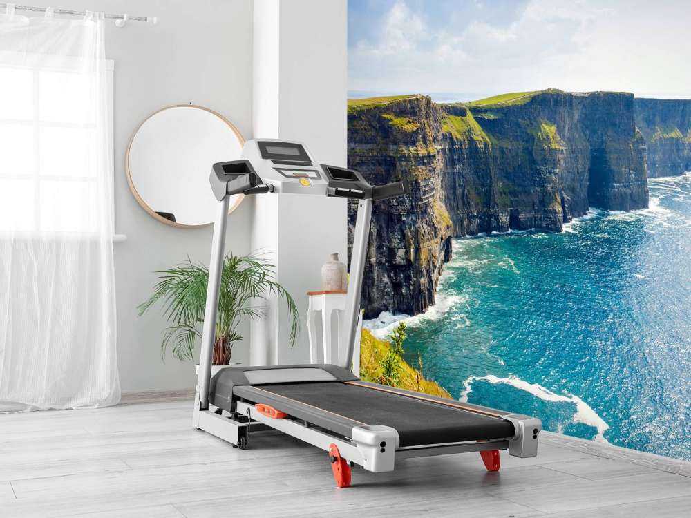 Klippe entlang der Küste