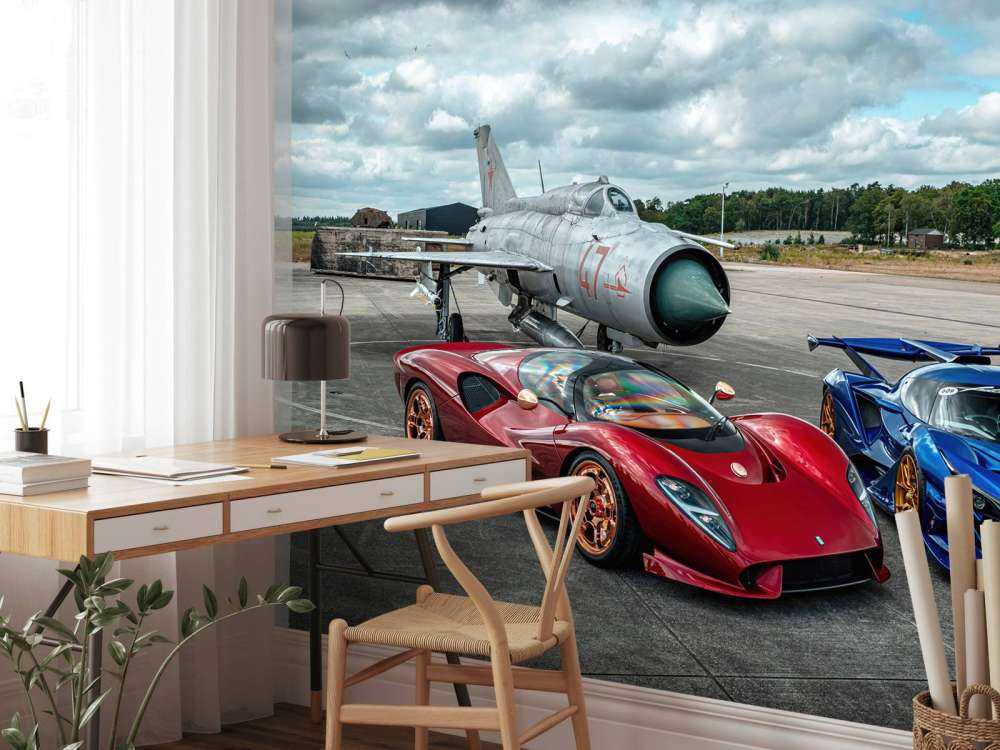 Hypercars und Kampfjets