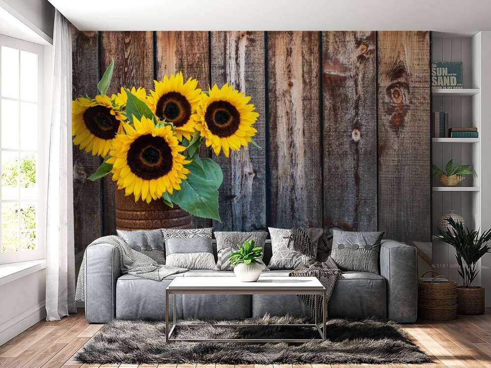 Vase mit Sonnenblumen
