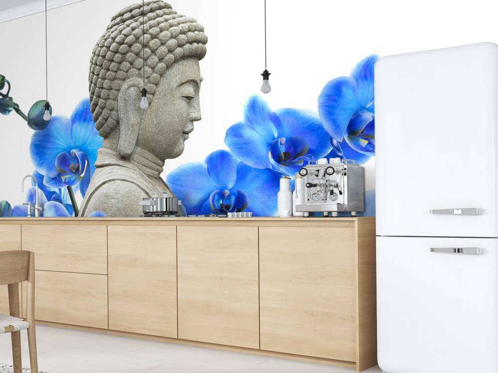 Buddha und Orchideen