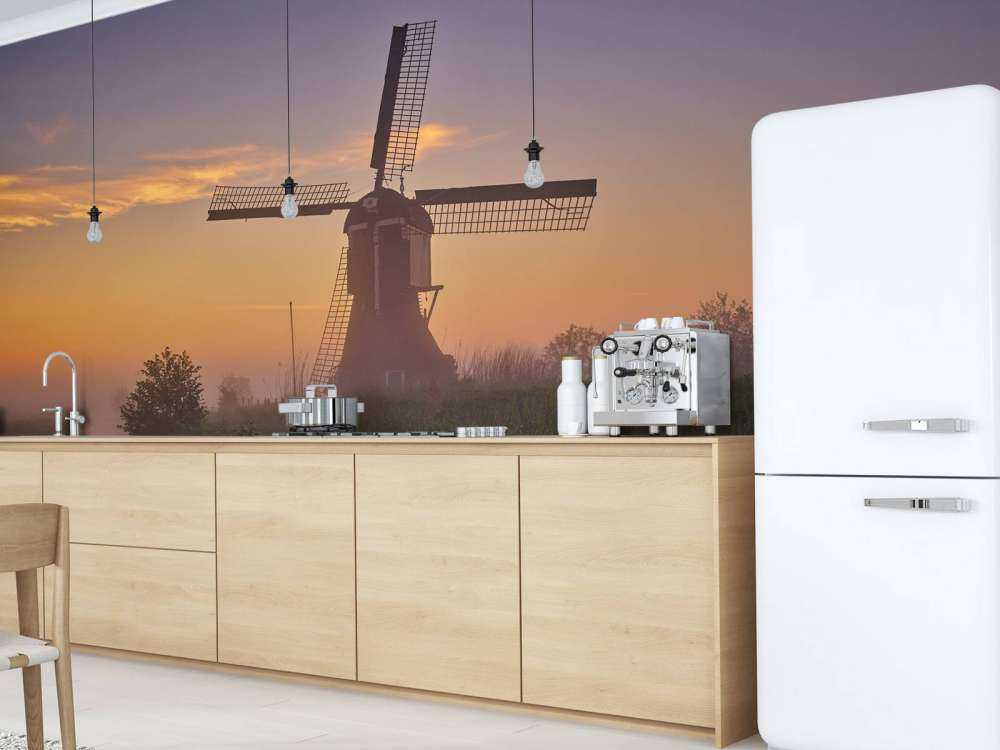 Mühle bei Sonnenaufgang