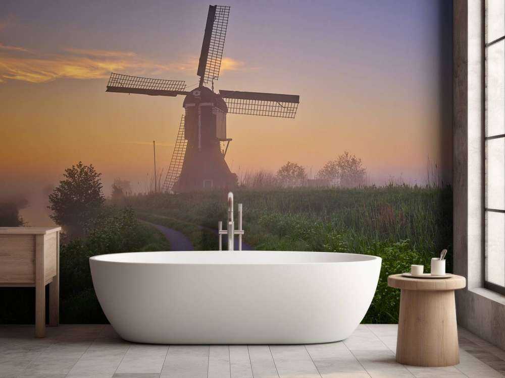 Mühle bei Sonnenaufgang