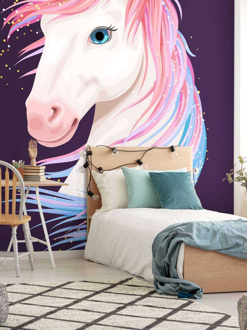 Einhorn mit bunter Mähne
