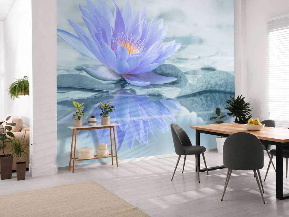 Flower reflection