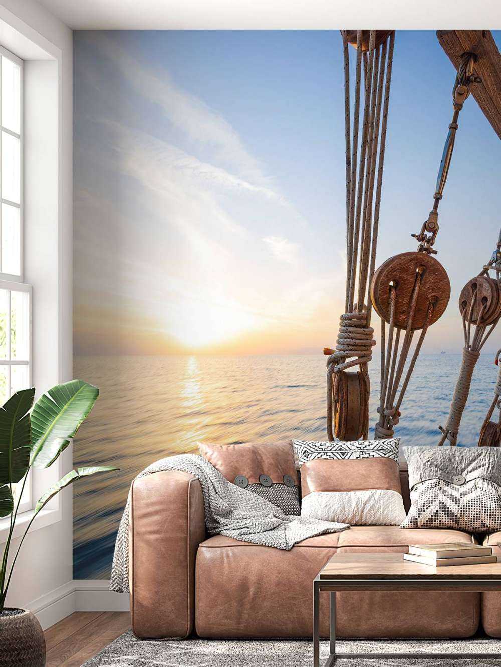 Segelboot bei Sonnenuntergang