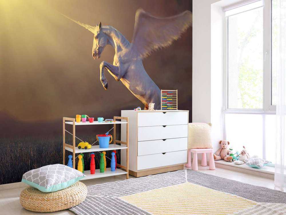 Einhorn mit Flügeln