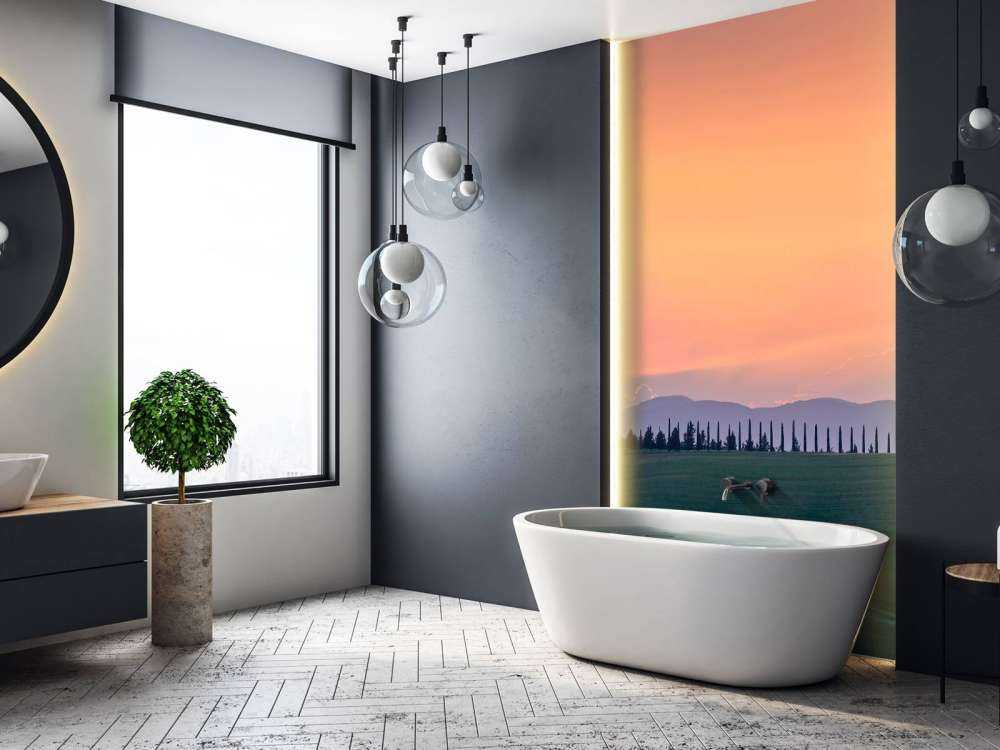 Italienische Landschaft mit orangefarbenem Himmel