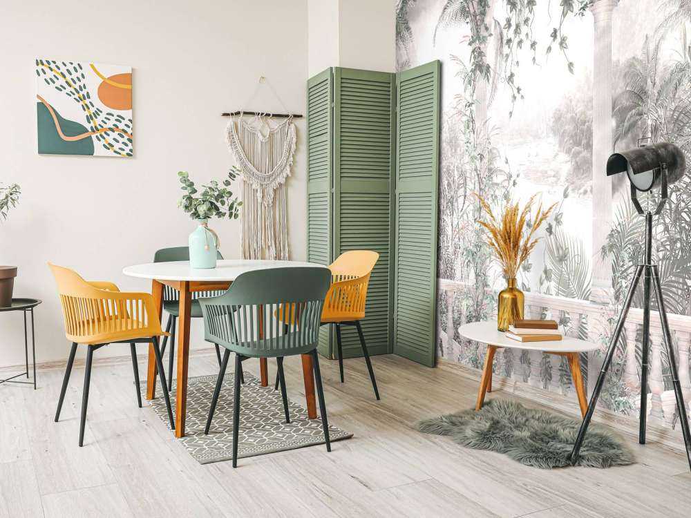 Tropische Bäume und Blätter