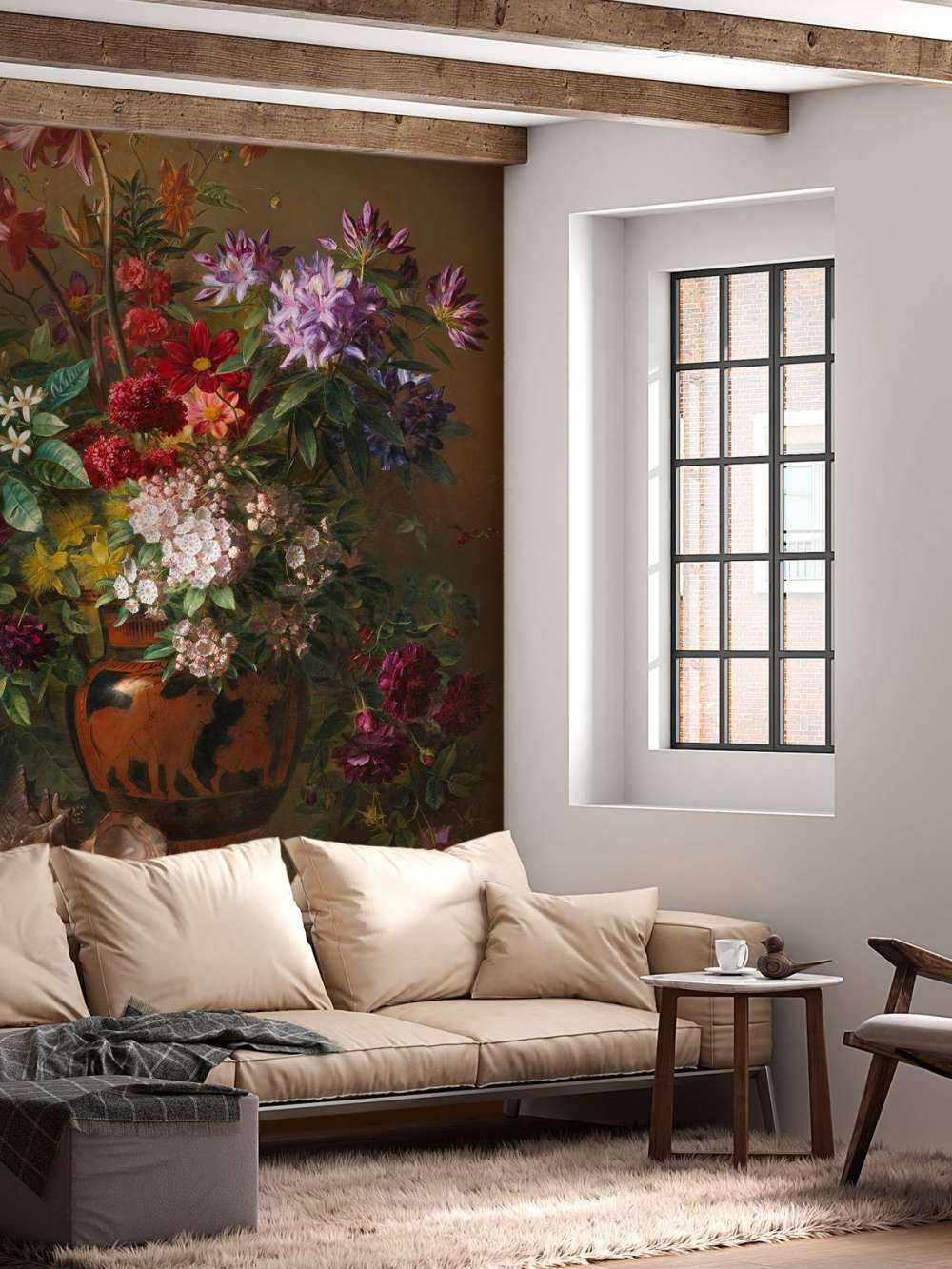 Stillleben mit Blumen in einer griechischen Vase.