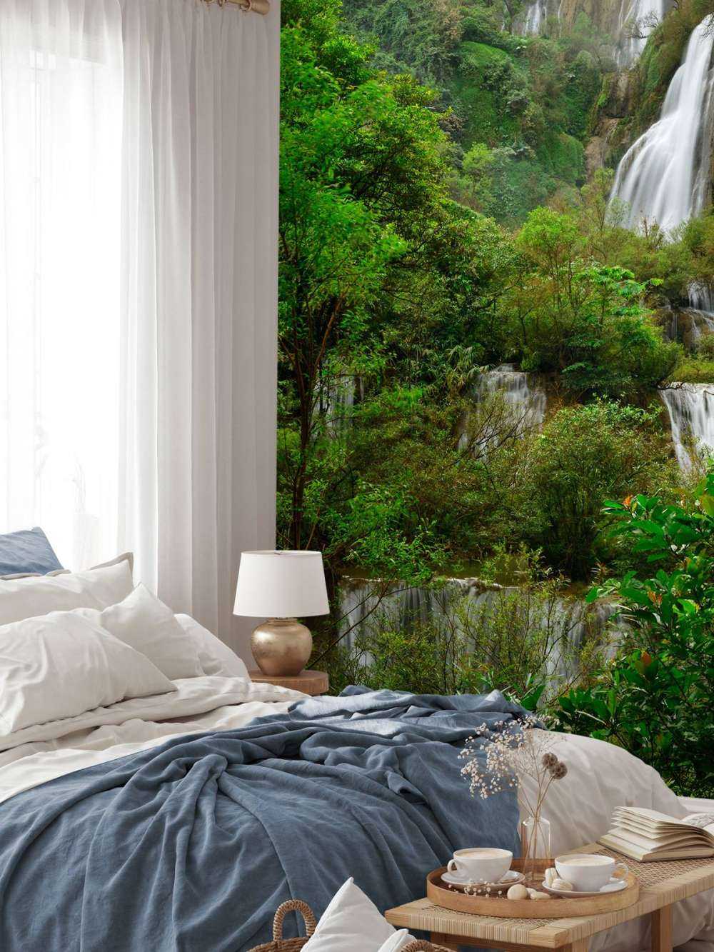 Großer Wasserfall in Thailand