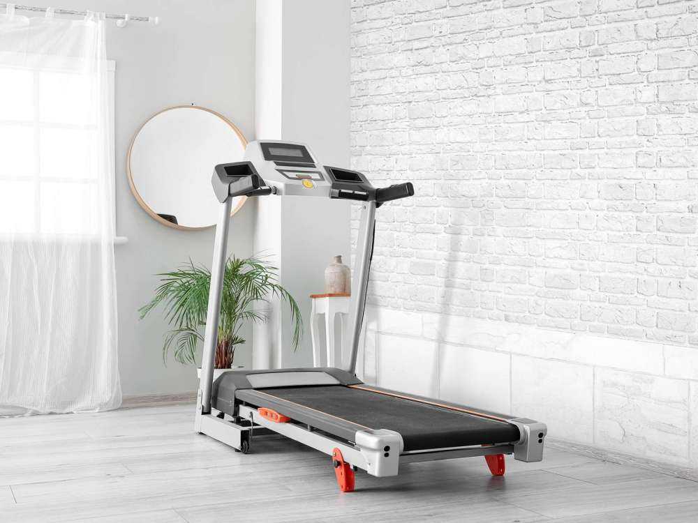 Weiße Ziegel mit altem Beton