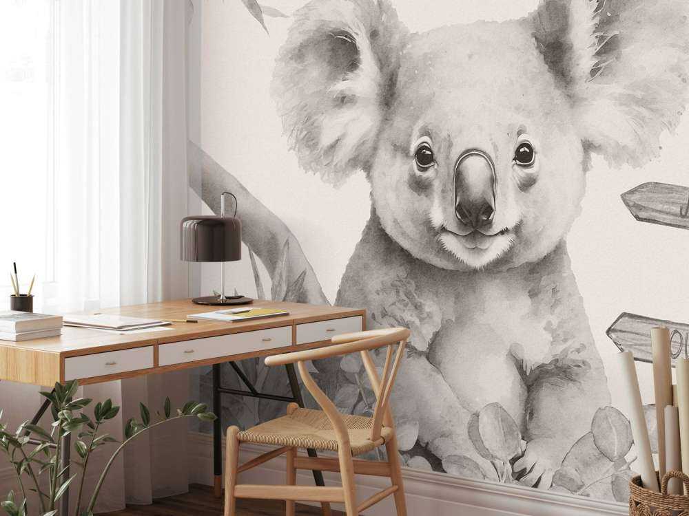 Baby Koala im Dschungel beige