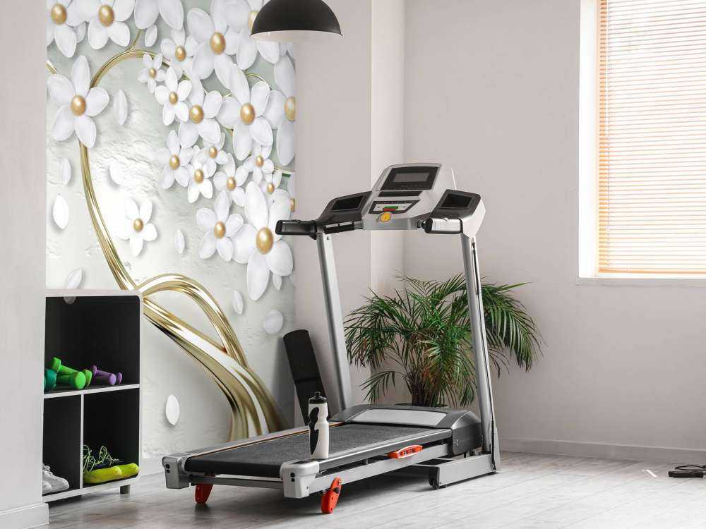 Goldene weiße Blüten