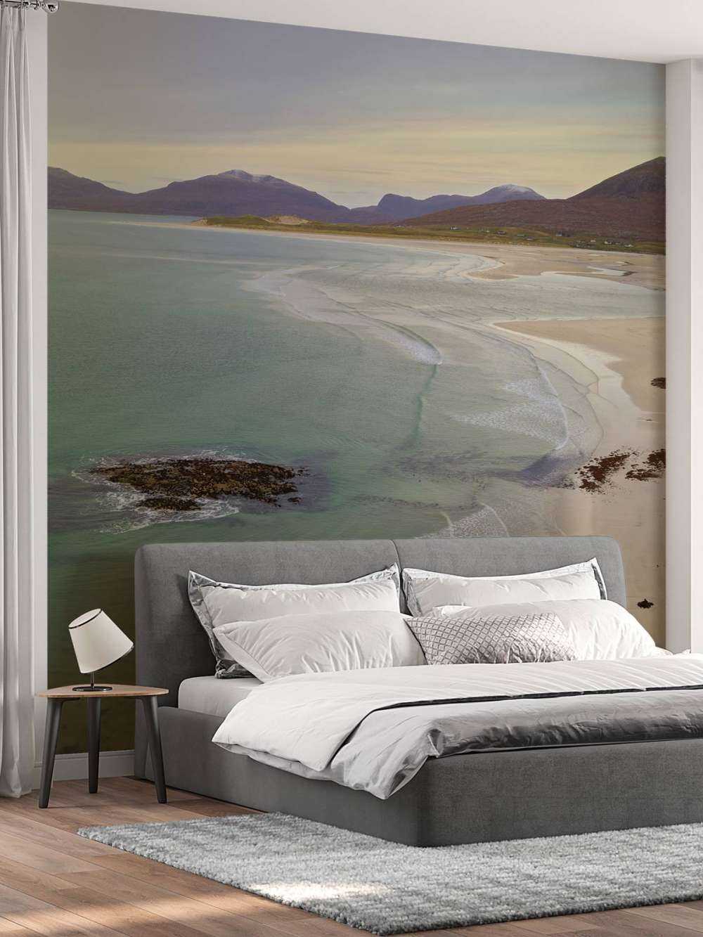 Meer und Berge entlang der Küste