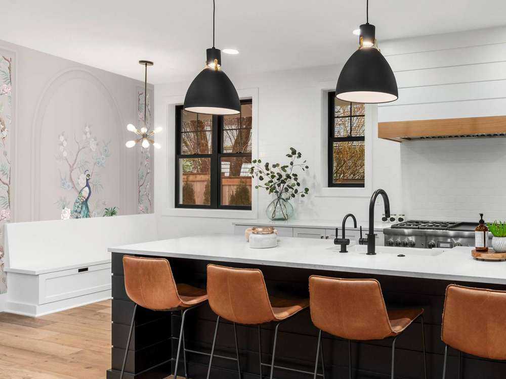 Peacock Paradise, beige