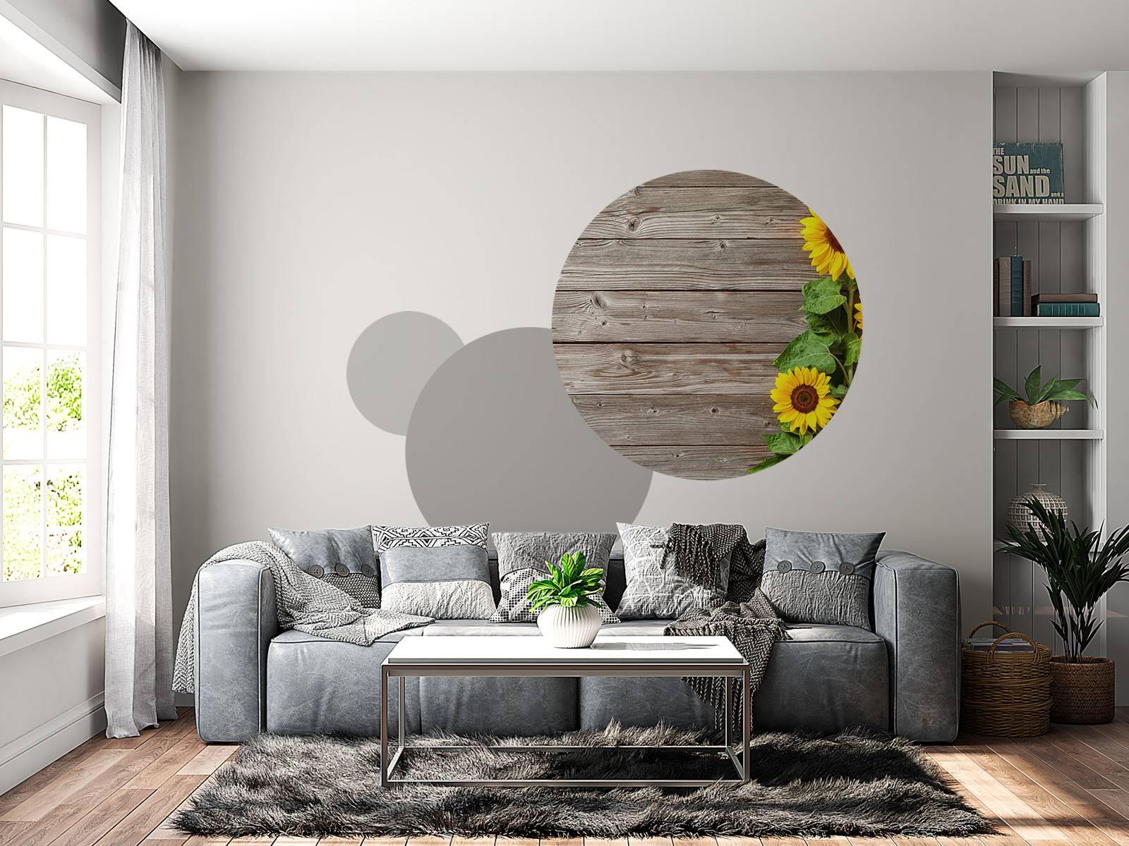 Sonnenblumen und Holz