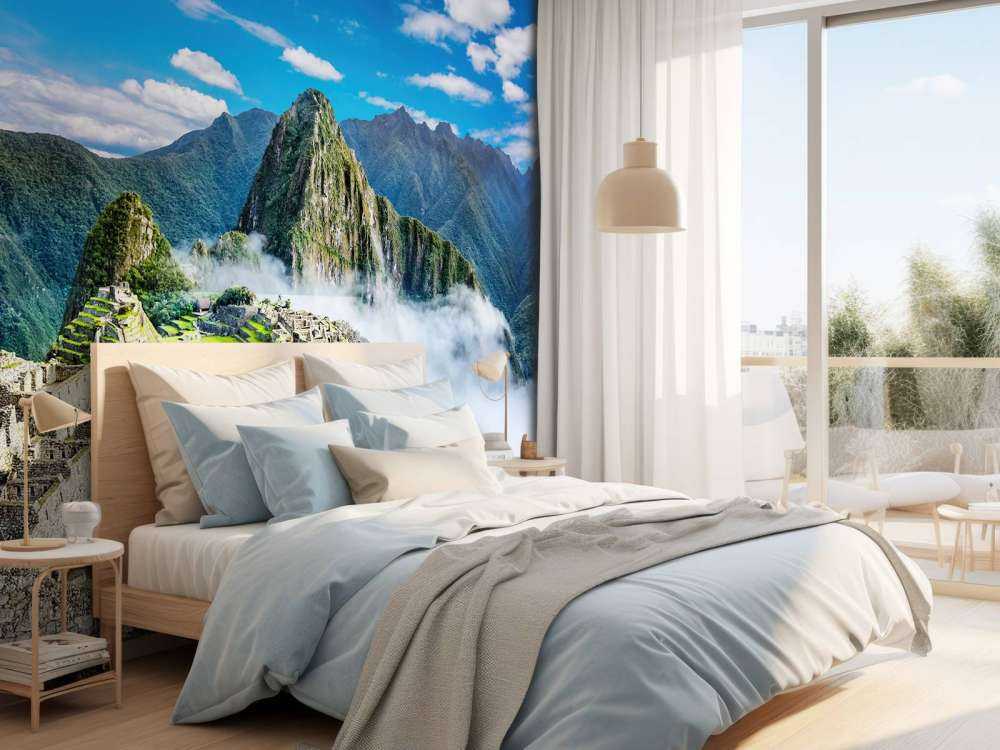 Machu Picchu im Nebel