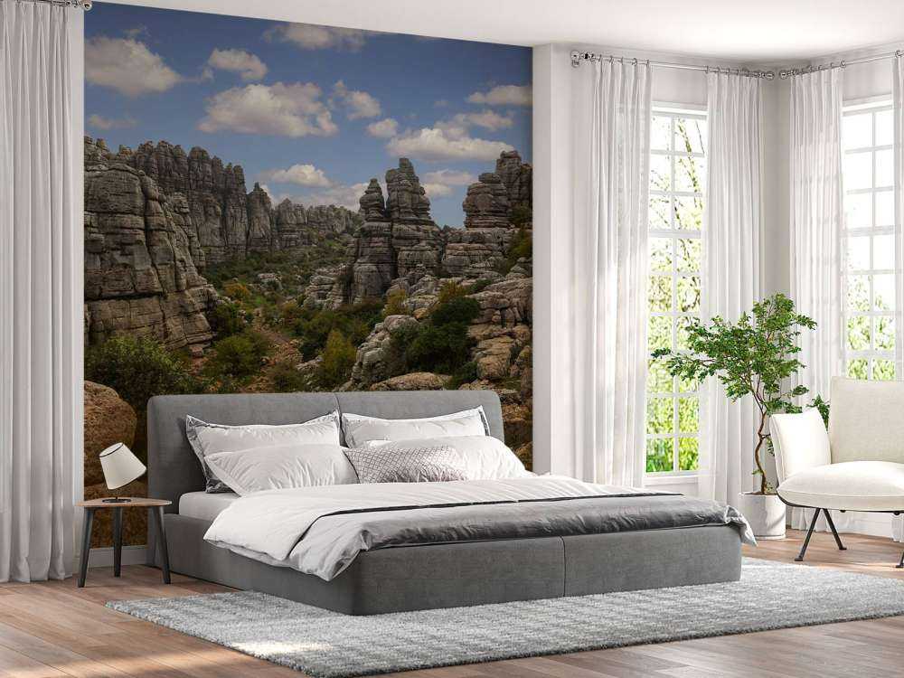 Felsen mit blauem Himmel